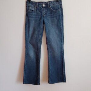 Ladies SZ 2 Tommy Hilfiger Freedom Bootcut Jean